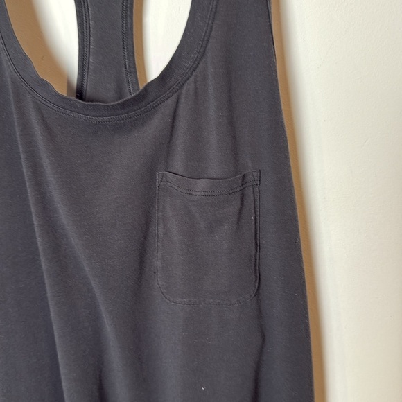 Lululemon Women’s Love Tank with a Front Pocket in Black - Picture 2 of 7